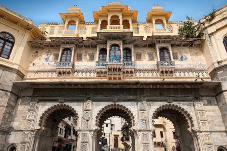 Private 7 Day Tour through Udaipur Chittorgarh Pushkar and Jaipur