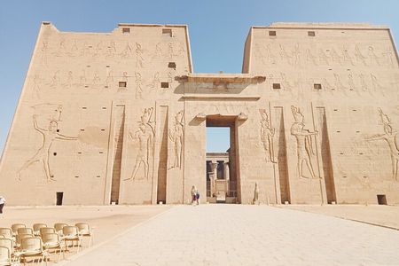 Luxor East and West Bank in Two Days Itinerary 
