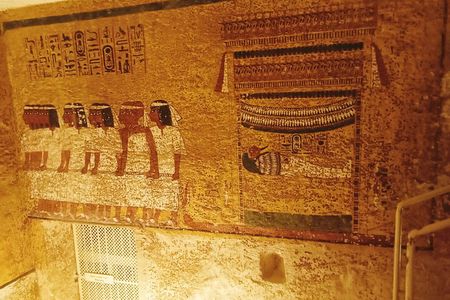 Full Day tour to Luxor from Hurghda