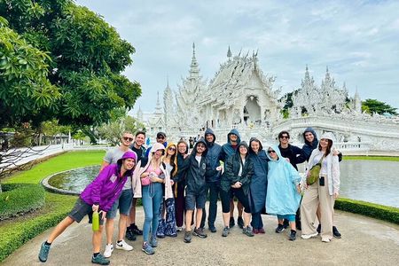 Chiang Rai: Wonderful Temples & 7 Major Sites - Free Lunch