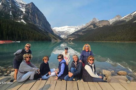 Shared Tour: Emerald Lake Lake Louise & Moraine Lake from Calgary