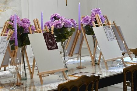 Experience Painting and Wine in Cancun
