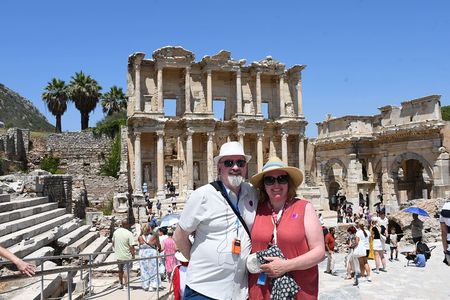 Kusadasi VIP Tour to Ephesus and Mary’s House