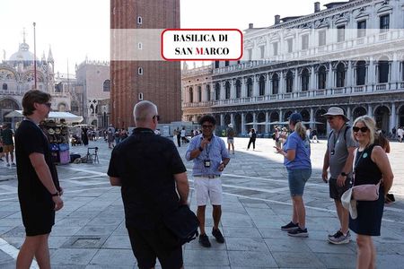 St. Mark's Basilica & Doge Palace + Murano, Burano Guided Tour