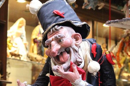 Impromptu private tour of Naples, with coffee and wallet pizza