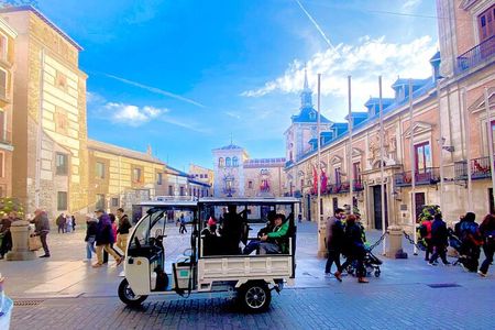 Private Tour in TukTuk Guided in Madrid City Centre All 2 Hours