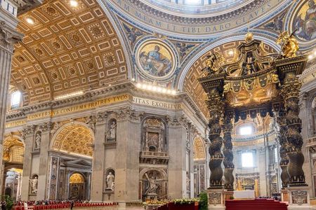 Guided Tour of St. Peter's Basilica in Spanish & English 
