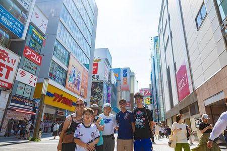 Private Customized Akihabara Tour with Photo Shoot 