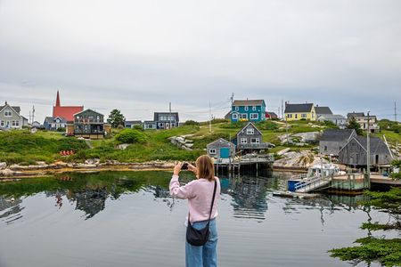 Private Guided Tour of Halifax with Visit to Peggy’s Cove