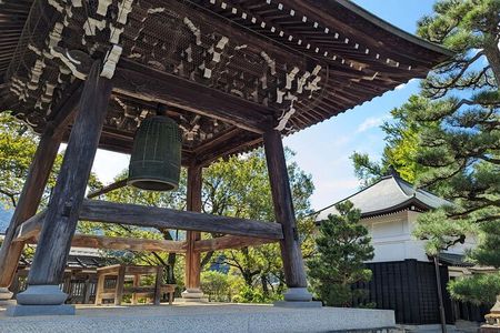 1-Day Tour of Takayama's Cultural Treasures Hida-Furukawa