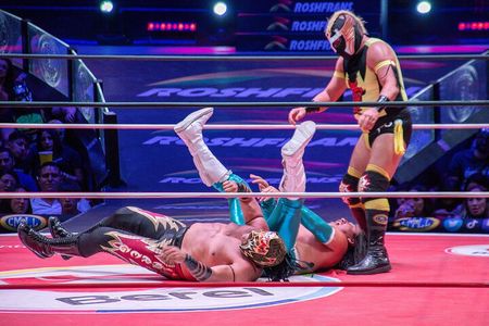 Lucha Libre Experience with Tequila, Walking Tour & Arena Show