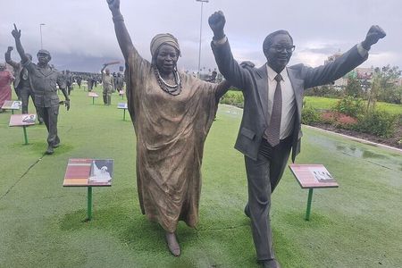 Guided Robben Island Tour – Half-Day with Transfers