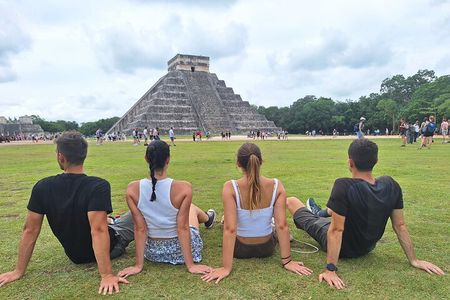 Chichen Itza : Tour with Shared Guide and Quick Access without Lines
