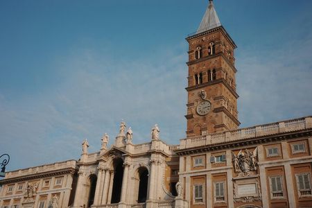 Rome’s Masterpieces: Small Group Walking Tour of Churches & Art