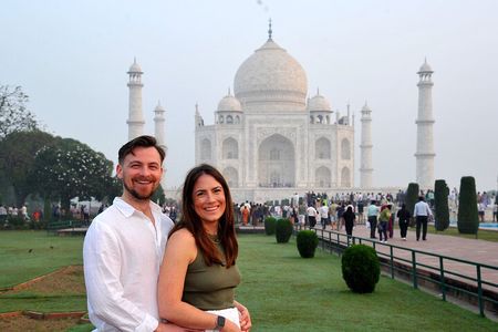 Taj Mahal and Agra Heritage City Walk Tour From Agra