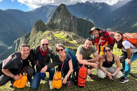 Short Inca Trail and Machu Picchu 2 Days Adventure