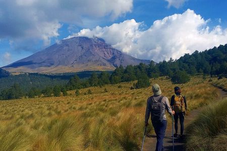 Hiking in Iztaccihuatl Volcano