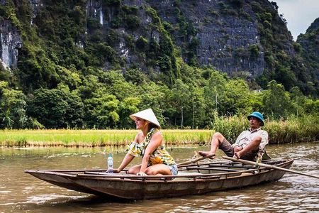 Hanoi to Ninh Binh: Hoa Lu, Bich Dong, Tam Coc & Trang An Tour