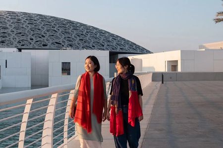 Private Abu Dhabi City Tour with Grand Mosque and Louvre Visit
