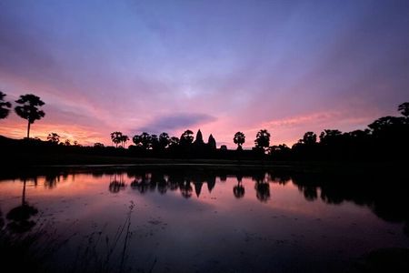  Angkor Sunrise tours with Benteay Srei and Bengmealea Landmine,