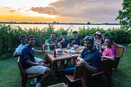 Phnom Penh: Silk Island Sunset Tour by Tuk Tuk