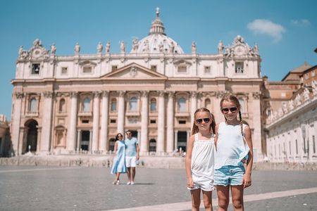 Vatican Highlights: Private Family Tour