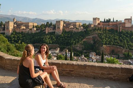 Granada Private Tour with a local - Highlights & Hidden Gems