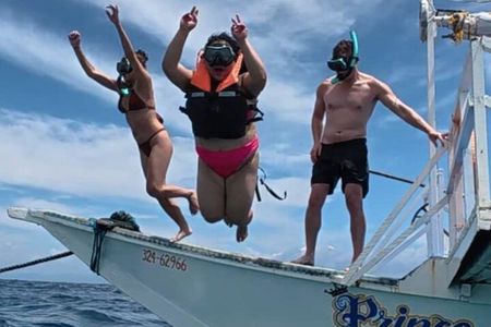 Private Island Hopping in Cebu with Snorkeling