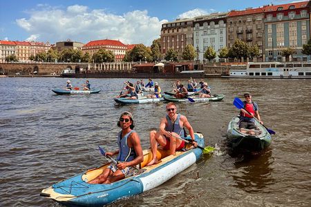 Unique Canoe tour in the center of Prague (With Beer tasting)
