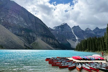 Lake Louise Moraine Emerald Lake Johnston Canyon Banff Yoho Tour