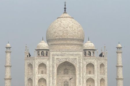 Private VIP Luxury Taj Mahal & Agra Fort tour All-Inclusive Delhi