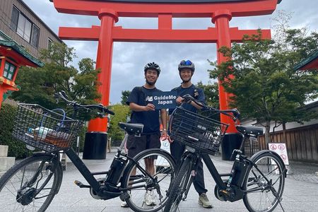 Early Morning Kyoto E Biking Tour (Shrines & Temples)