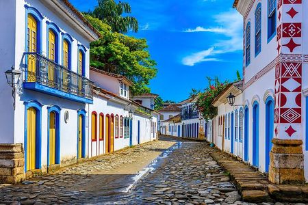 Full-Day Historical Tour in Paraty from Rio