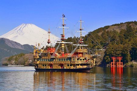Tokyo: Mount Fuji, Hakone Lake Ashi Cruise and Owakudani Day Tour