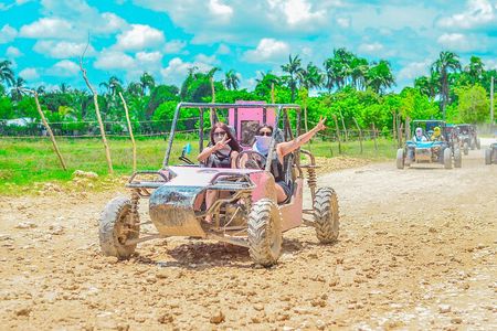 Exclusive adrenaline by buggy and ATV in macau the cave taina