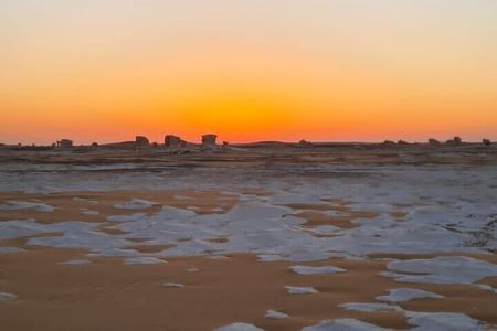 White Desert & Black Desert Tour for 2 Days and 1 night camping