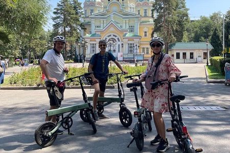 Almaty City Bike Tour: Guided e-Bike Tour of City Highlights
