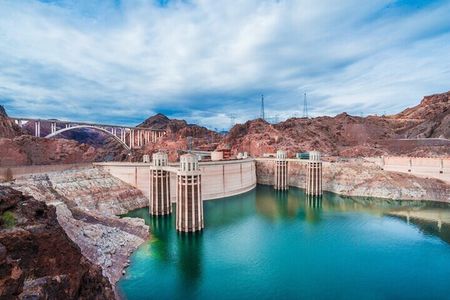 Hoover Dam and Red Rock Canyon Combo Small Group Tour From Vegas