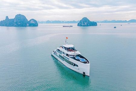 Ha Long Bay Symphony: Luxurious Day Cruise with Delectable Lunch