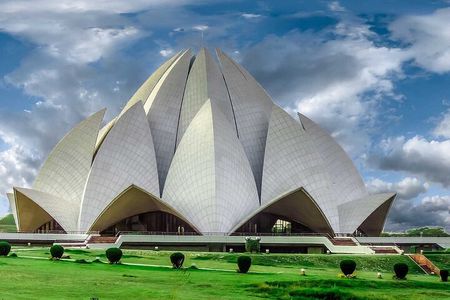 Private Full Day Temple Tour in Delhi by Car