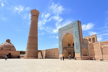 Bukhara: Walking Tour with a Small Group
