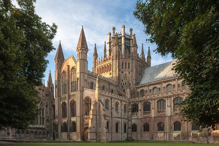 London to Cambridge University Tour with Alumni inc Kings College