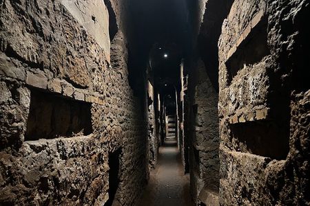 Exclusive Golf-Cart Tour Catacombs of Rome 