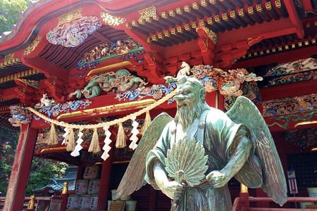 Walking Tour Mount Takao : Nature and Tradition in Tokyo