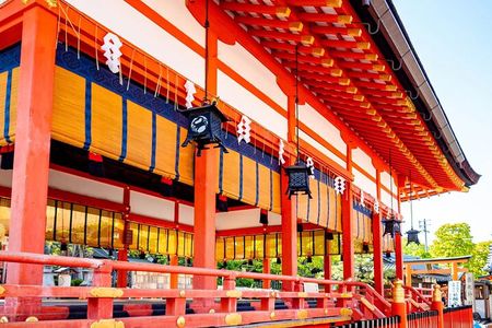 Kyoto Heritage Path - Fushimi Inari's Mystery to Kiyomizu Temple