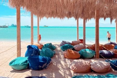 3 islands by speed boat 6 hours ( orange, paradise,white island)