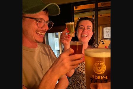 Osaka Night Bar Hopping with Beer and Bites