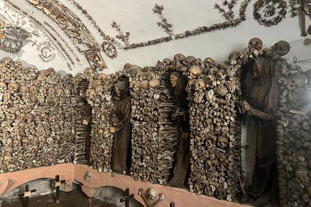 Capuchin Crypt & Rome’s Hidden Treasures- Up To 6 People