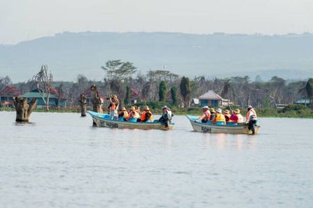Private Tour to Hells Gate and Lake Naivasha with Spa