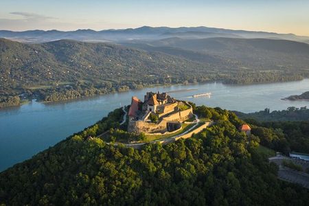 Private Danube Bend Visegrad and Szentendre Tour With Transport